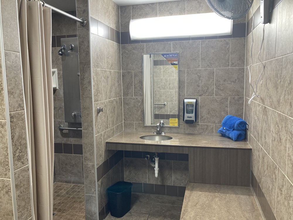 ガソリンスタンド「Love's」のシャワー室