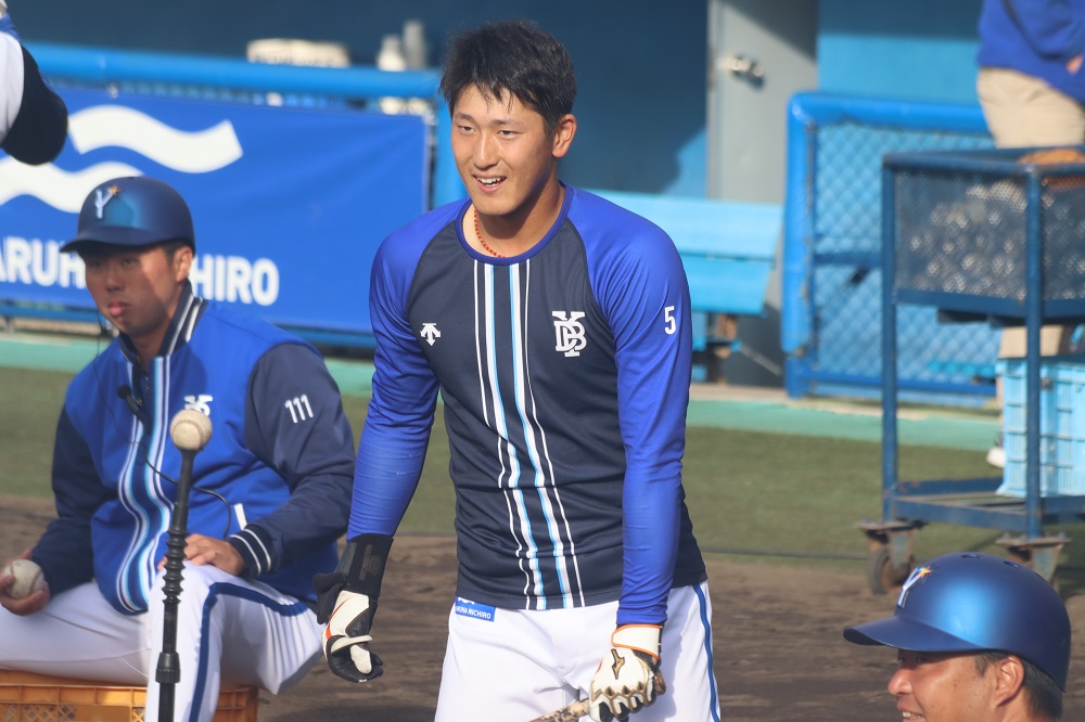 松尾 汐恩(横浜DeNAベイスターズ）・宜野湾市営野球場