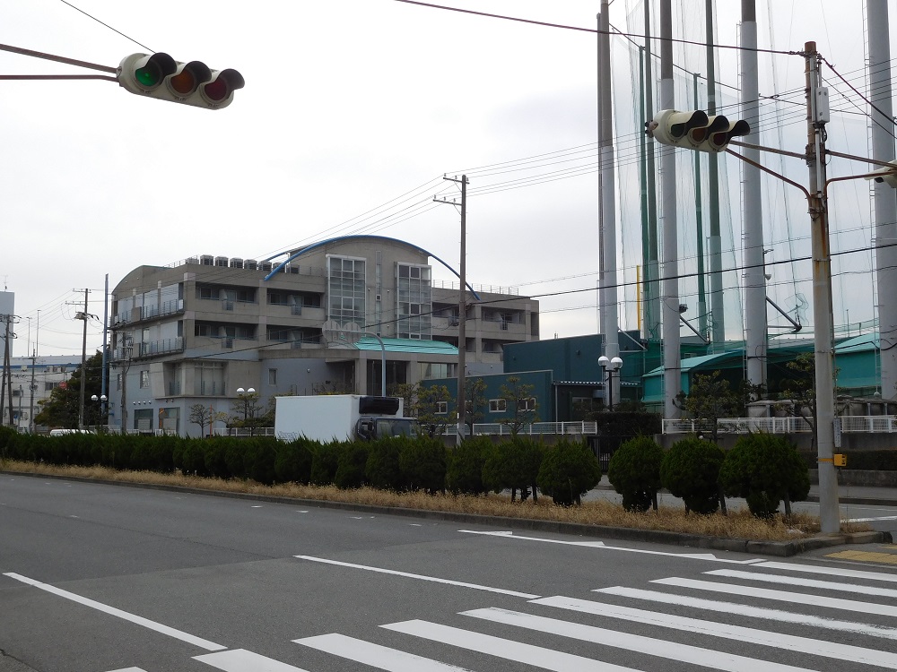 武庫川団地前駅から鳴尾浜球場への道順・阪神タイガースの合宿所