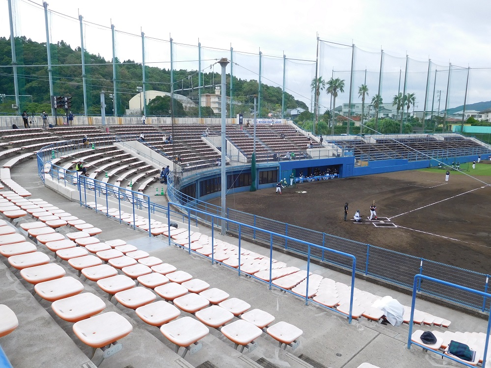 西武ライオンズ・南郷キャンプの南郷スタジアム