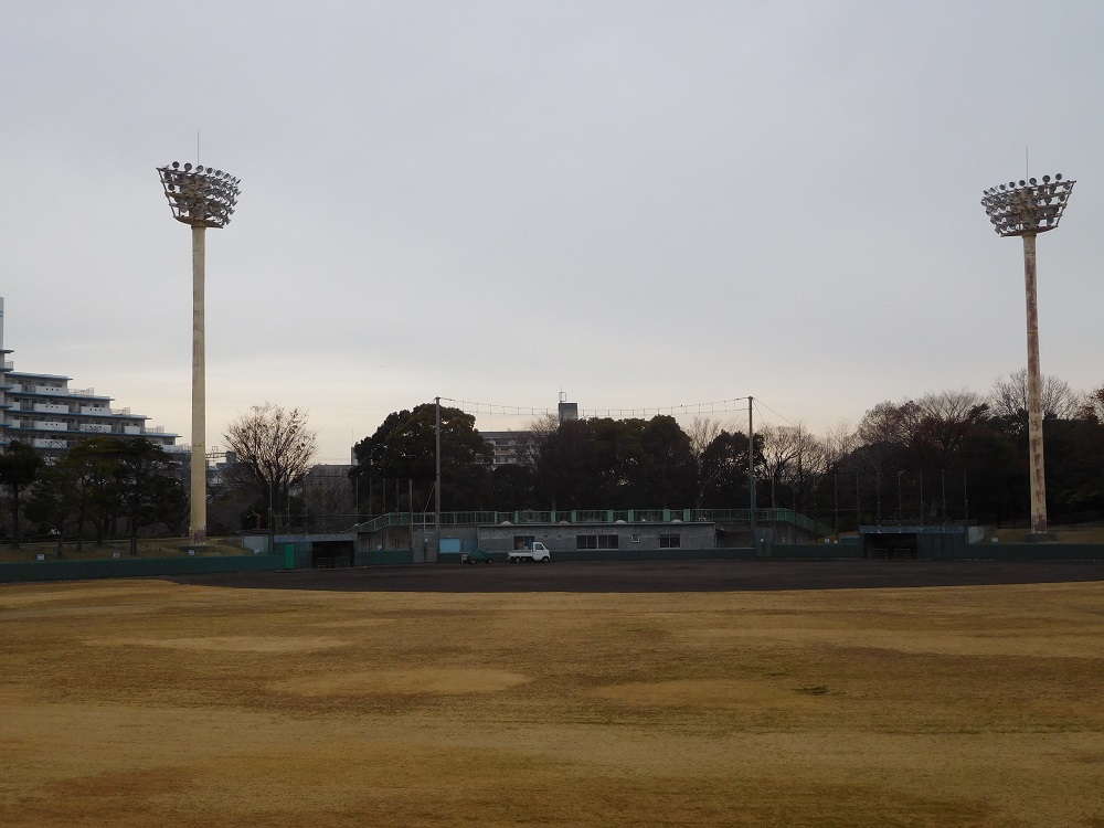 小田南公園の野球場