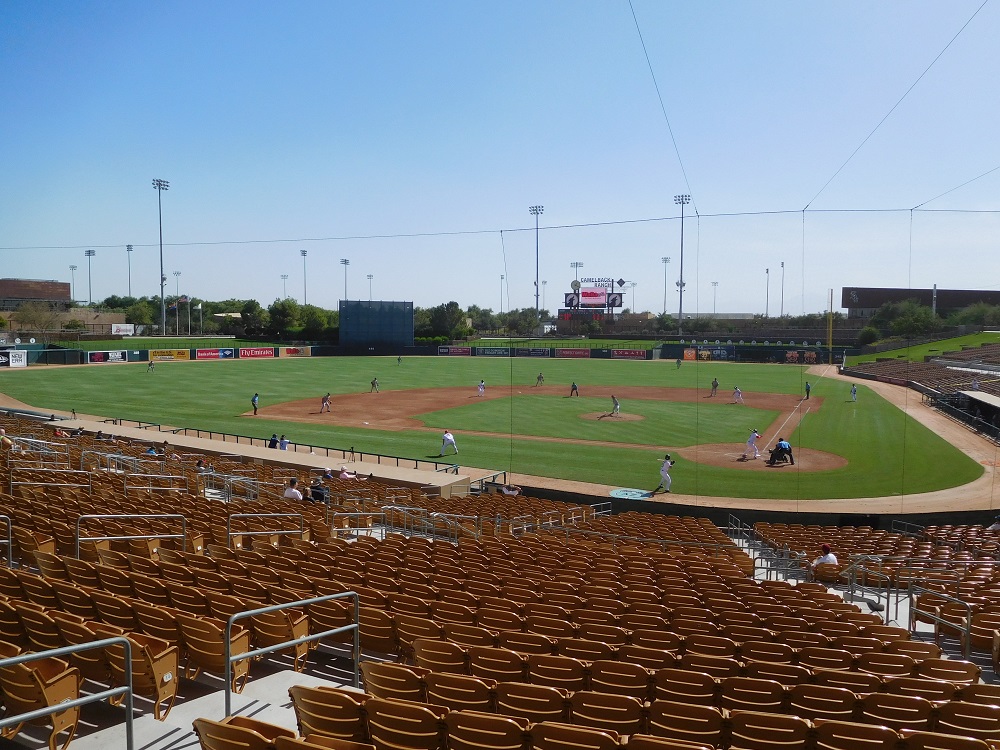 ドジャース・キャンプ球場「Camelback Ranch-Glendale」のグラウンド