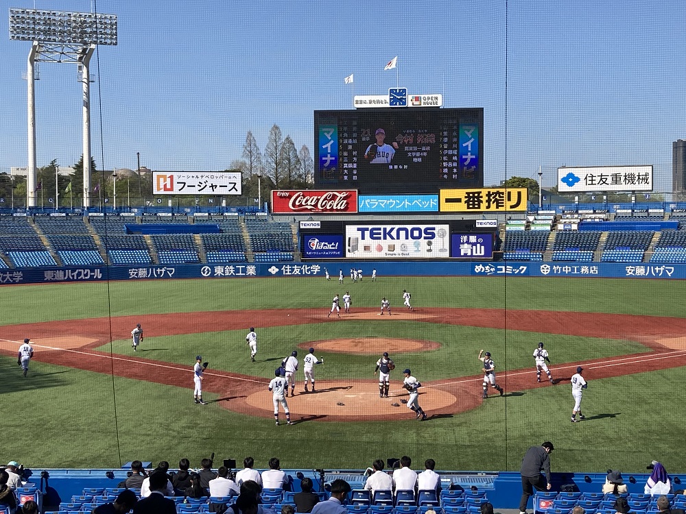 明治神宮野球場のネット裏席（26段45番）