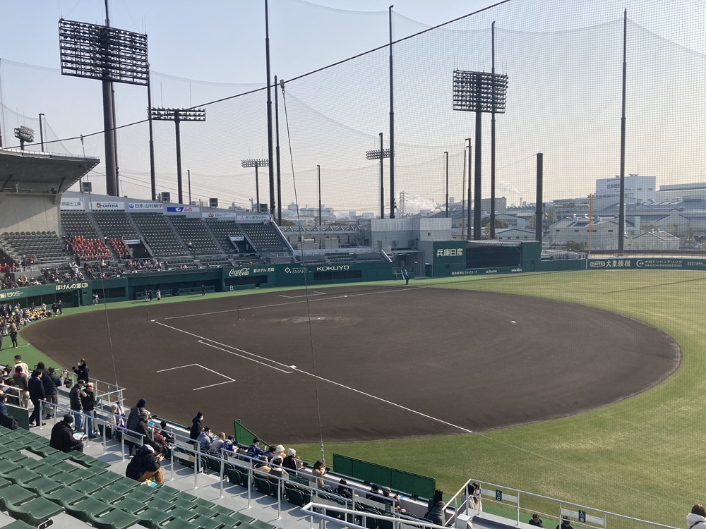 「SGLスタジアム尼崎」1塁内野指定席 10段1番
