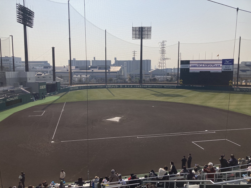 「SGLスタジアム尼崎」1塁内野指定席 10段201番