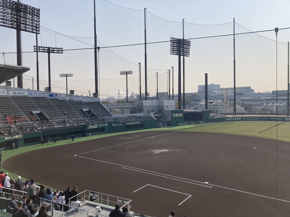 「SGLスタジアム尼崎」1塁内野指定席 10段81番