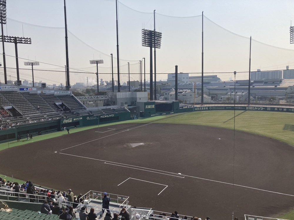 「SGLスタジアム尼崎」1塁内野指定席 15段81番