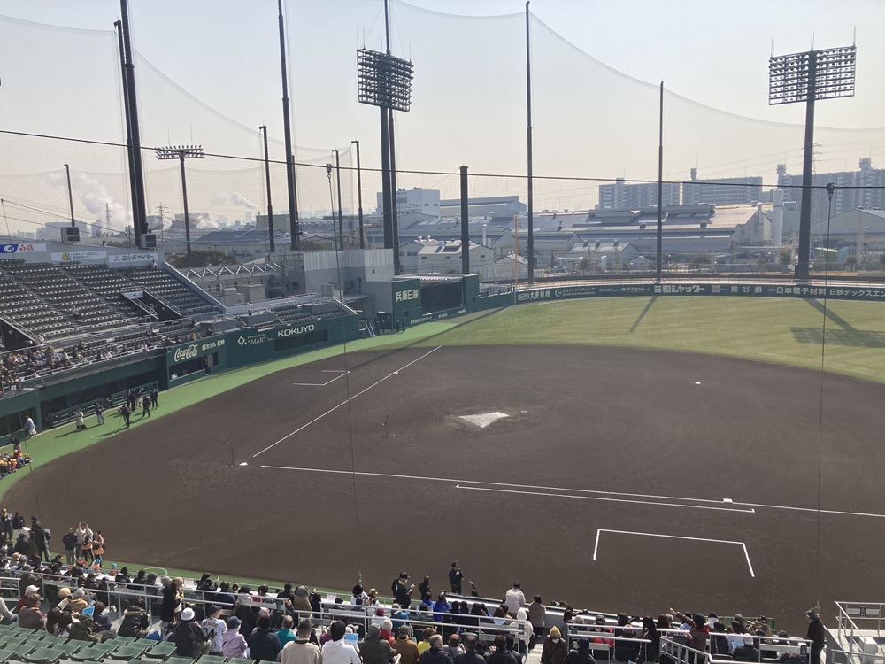「SGLスタジアム尼崎」1塁内野指定席 16段131番