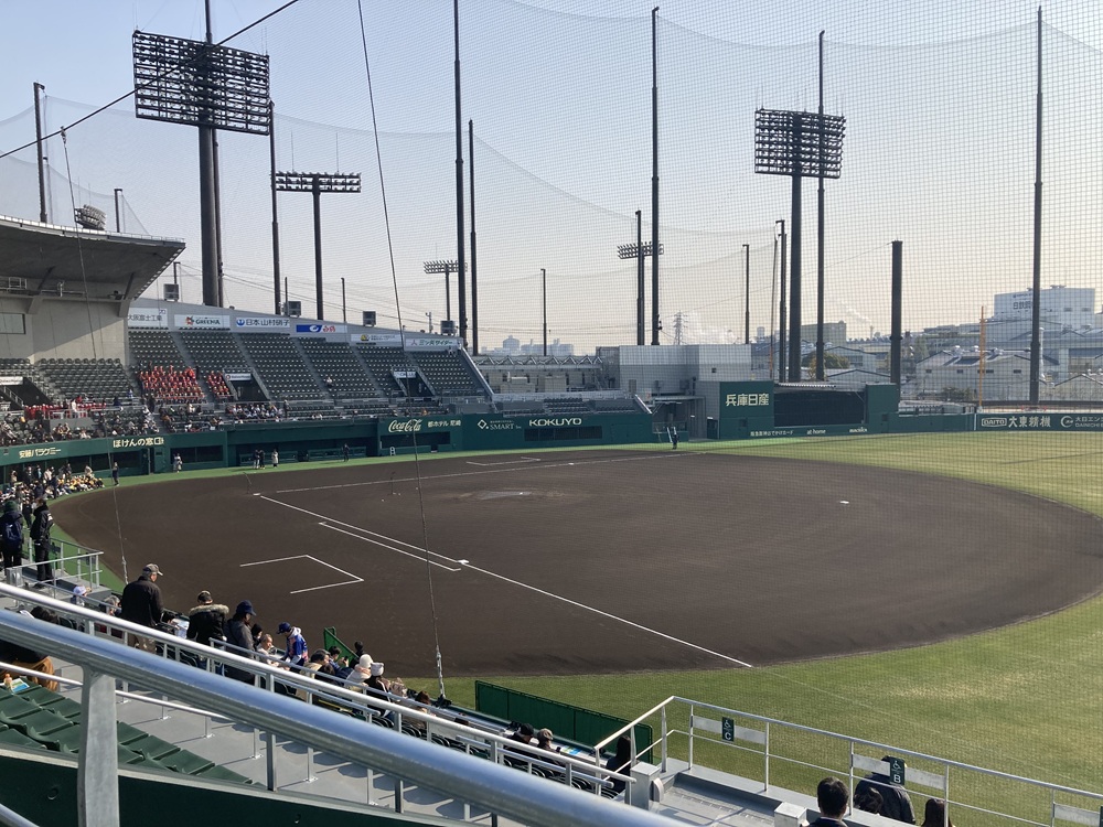 「SGLスタジアム尼崎」1塁内野指定席 6段1番