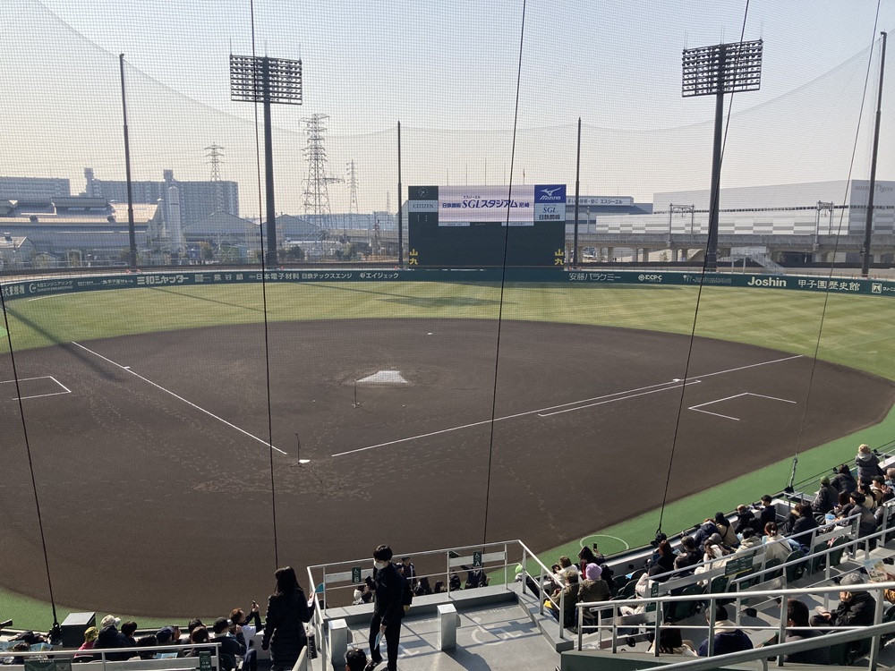 「SGLスタジアム尼崎」ネット裏指定席 8段240番